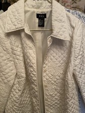R Q T Jacket Blazer Womens Medium White Quilted Lined Stretch Button Up L