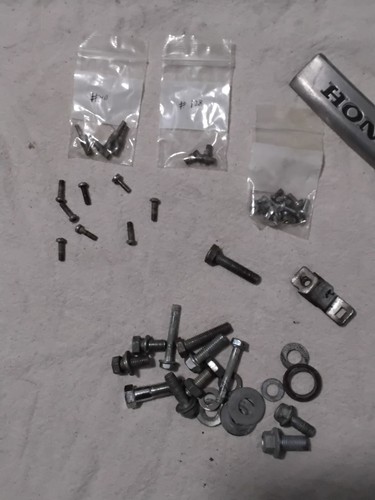 1983 Honda Nighthawk 650 Side Covers Fenders lights Misc Part Hardware Foot Pegs - Picture 17 of 18