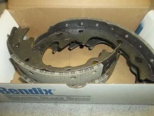 NEW Bendix R474 Relined Drum Brake Shoes, Rear SS474 *FREE SHIPPING*