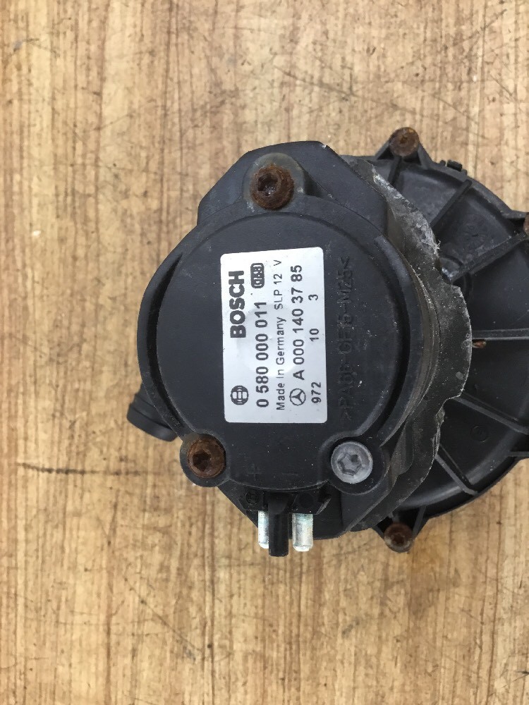 0006 Mercedes W208 CLK S430 Secondary Air Smog Pump Emission Control