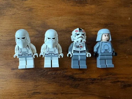 Lego Star Wars 8084 Snowtrooper Battle Pack Minifigures - Excellent Condition