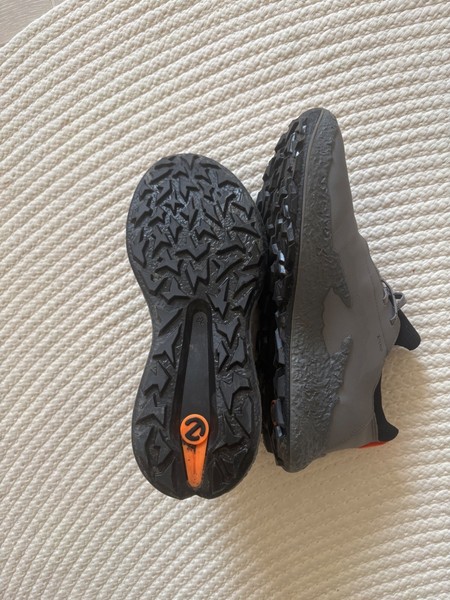 Scarpe da golf per uomo Ecco Biom H5, antracite, taglia 42, indossate una volta