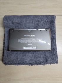 Nintendo 3DS with original box - Cosmo Black - For Repair Tested and Working