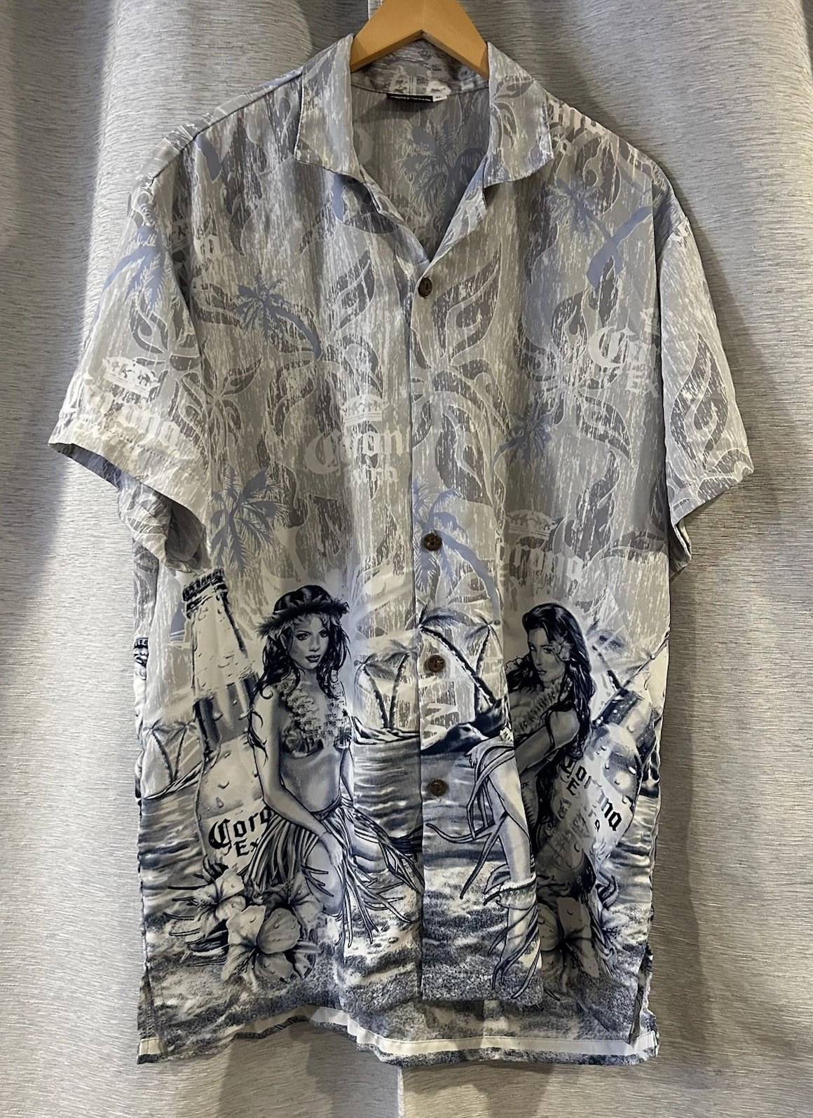 Men’s Hawaiian shirt Corona Beer size XL Hula Girls rayon button up short sleeve