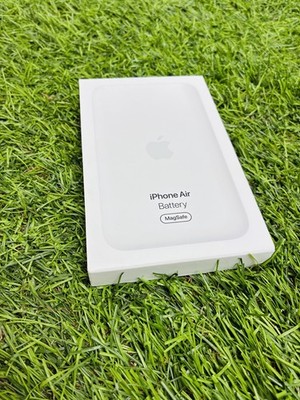 Apple iPhone Air MagSafe Battery Pack Wireless Charging Weiß Original