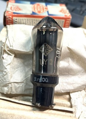Röhre/TUBE- Elektronenröhre- UY2 = UY 2 - TELEFUNEKN - RÖW BLN - NEU in OVP -