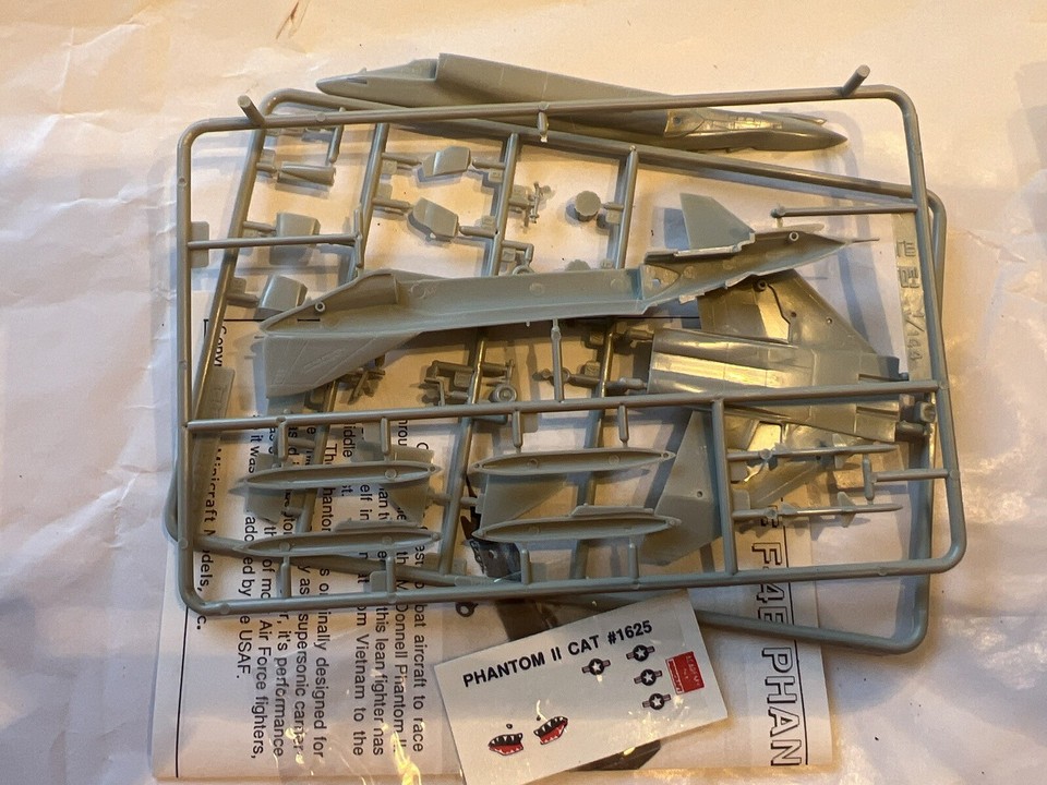 ITALERI BMW R75 Con Sidecar Kit Modellino Scala 1:35 Moto Giocattolo Plastica EUR 17,28 - Foto 12