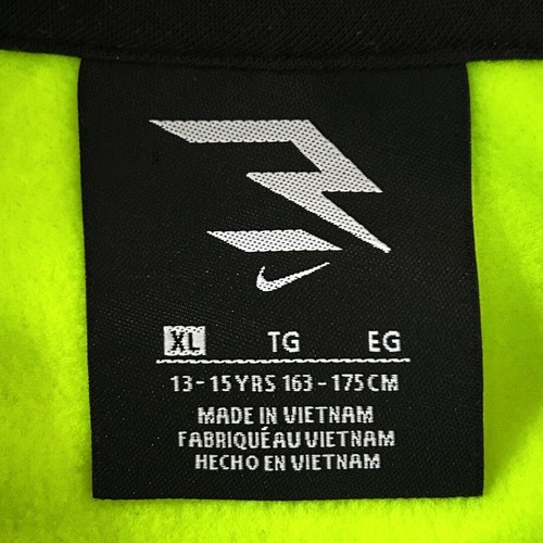 Nike Dri-Fit Neon-Black Hoodie Boys Sz XL Russell Wilson Graphic Sweatshirt NWT - Picture 5 of 7