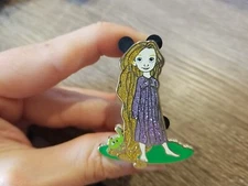 Disney Store Animators' Collection Pin Rapunzel & Pascal LE 1300 DS Pin