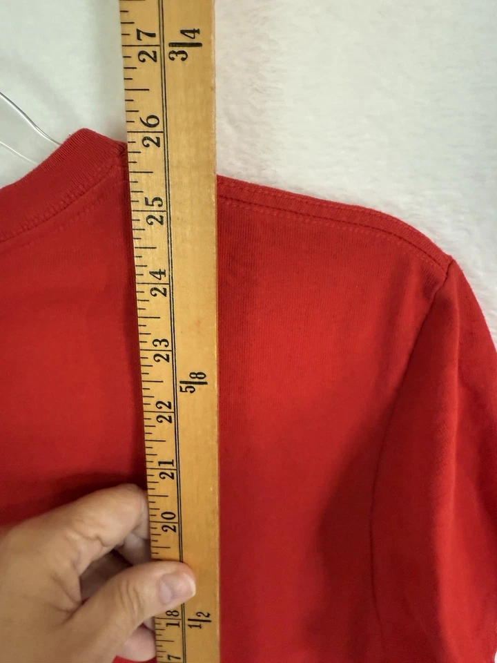 Camisas de Navidad para empleados de McDonalds - Juego de 2 - Talla pequeña Foto 2 de 4