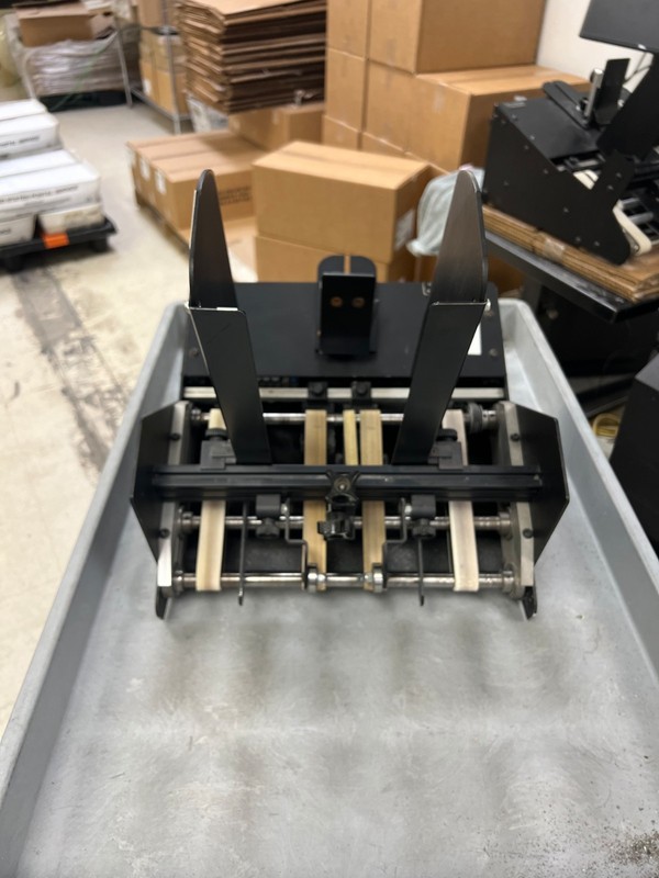 Straight Shooter SS12 Demand Feeder Same as the C12