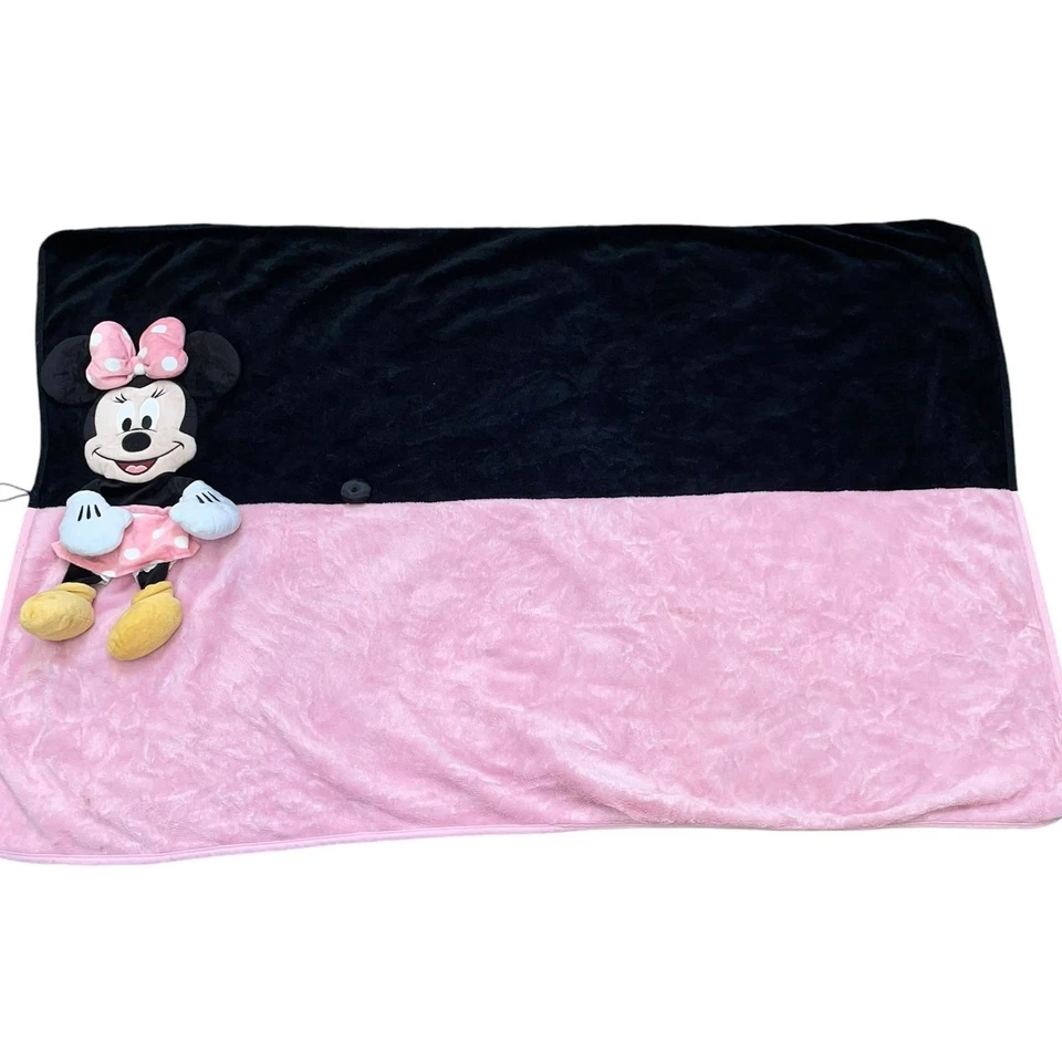 Manta Almohada Minnie Mouse Parques Disney Peluche Animal 3D 35" x 48" Foto 3 de 4