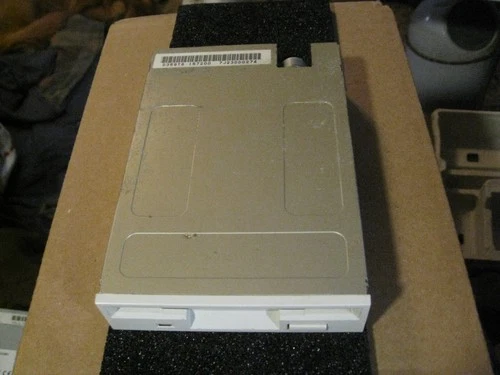 Vintage Newtronics Mitsumi Internal IDE 3.5" Floppy Disk Drive FDD 1.44MB D359T6