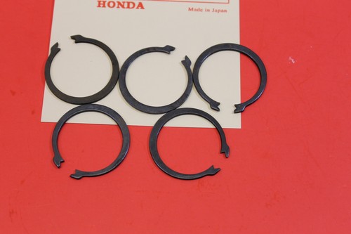NOS OEM HONDA CB350 CL350 SL350 CIRCLIP QTY5 90601-701-000 - 第 3/3 張圖片