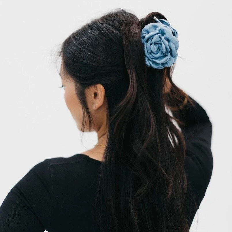 Blooming Rose Hair Claw Clip Blush - Image 3 of 4