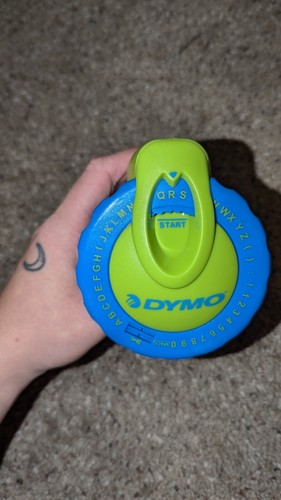 Dymo Handheld Embossing Label Maker Machine Tool Green And Blue Excellent Condit - Picture 4 of 6