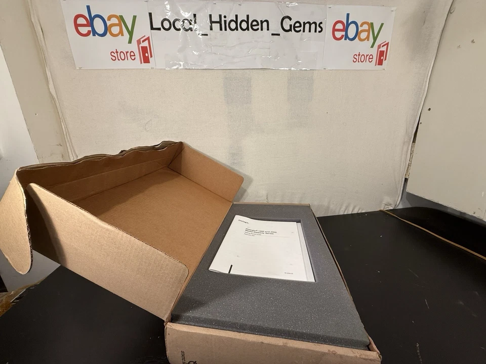 DIALOGIC DMG1004LSW PUERTA DE ENLACE MULTIMEDIA DE 8 PUERTOS Foto 3 de 4