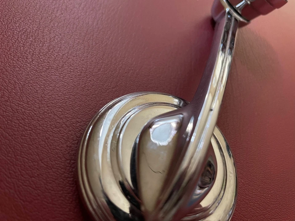 Dodge Wayfarer Roadster 1949 manivela elevadora de ventana y escudo Hot Rat Rod Foto 4 de 4