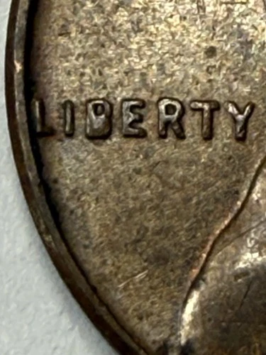 *** 1957-D AU LINCOLN CENT- DIE CHIP MINT ERROR IN 'B''   PRICED TO SELL ***