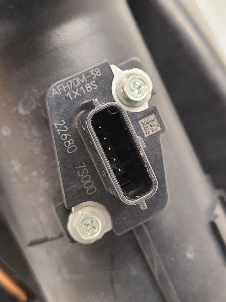  2012 2013 2014 2015 2016 2017 NISSAN QUEST Air Cleaner 3.5L 6 Cylinder  - Image 3 of 4