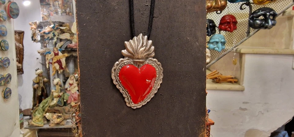 Collana “Sacro Cuore” Con Ciondolo Cuore vari Color Argento Scuro - Immagine 3 di 4