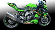 TechSpec Kawasaki Ninja ZX4RR 2023+ SnakeSkin Tank Grips w/Free Center Pad