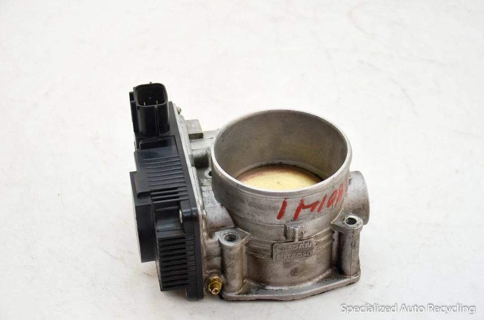 Corpo do acelerador Nissan Maxima 2005 - Imagem 2 de 4