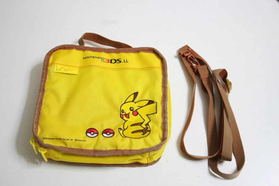 Estuche/bolso de transporte Pokemon Pikachu - amarillo con correa para Nintendo 3DS XL Japón Foto 3 de 4