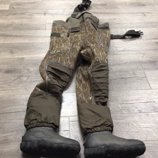 Drake Waterfowl Insulated Breathable Chest Wader Regular Bottomland Boot Size 11