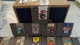 NES Games Lot Of 30 - Mario Duck Hunt Klash Ball Sports Etc View !!!