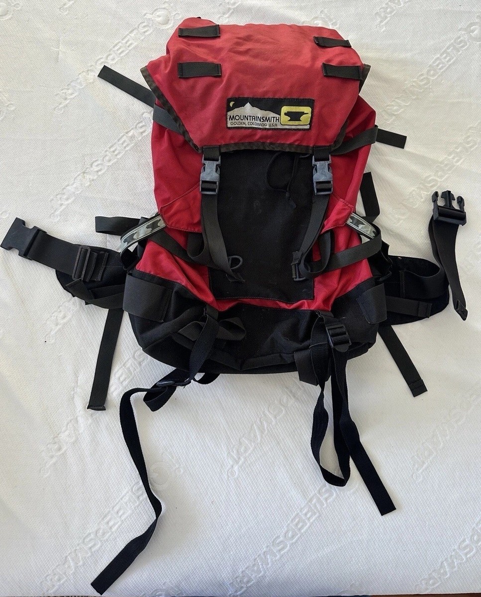 VTG Mountain Smith Golden Colorado USA Hiking Backpack Red Black