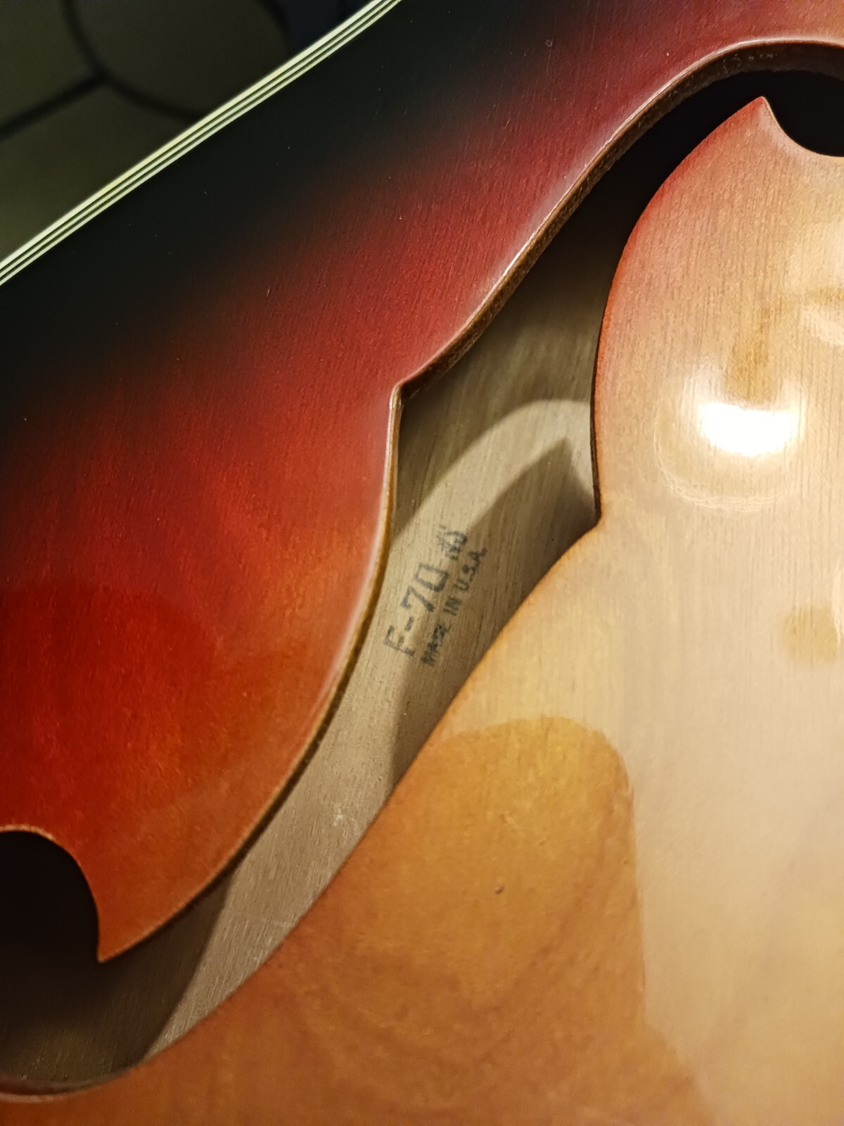 Very nice 1969 Silvertone 1455 slim hollow body Electric Guitar