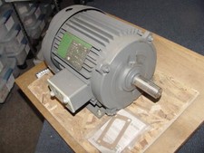 Lincoln AF4S5T62, AC Motor, 5 HP, 1800 RPM, 3 Phase, 60Hz, Volt 200/400 Vac