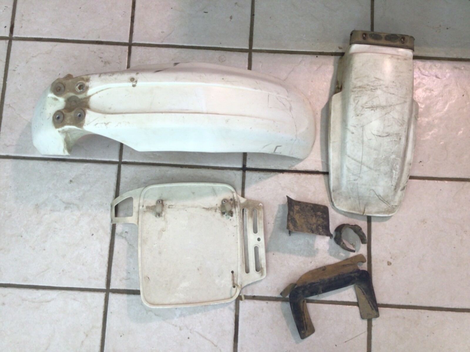 1991 HONDA XR200R OEM PLASTICS BODY KIT FRONT FENDER REAR FENDER NUMBER PLATE eBay