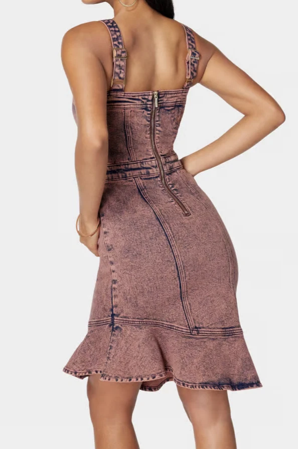 Vestido jeans assimétrico exclusivo BEBE, cor ASTRO DUST | Tamanho 4 | **NOVO com etiquetas** - Imagem 4 de 4