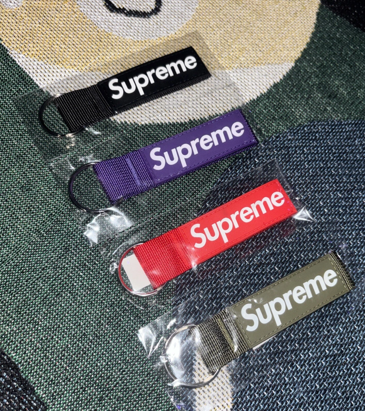 Porte clés Supreme Webbing FW20 (ENSEMBLE COMPLET) porte clés sangle rouge noir violet olive