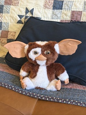 Vintage 7  NECA Gizmo The Gremlin Dances And Sings Works Head Loose