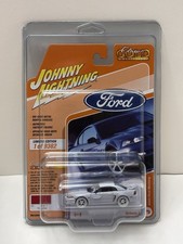 Johnny Lightning RARE Version B CHASE 2003 Ford Mustang WHITE LIGHTNING 2021 New