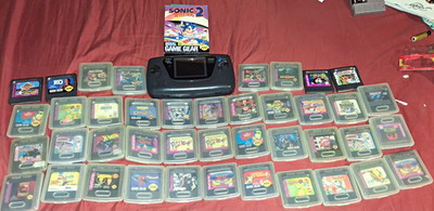 SEGA Game Gear Handheld Console w/ Mixed Game Lot & Cases - Sonic, Garfield