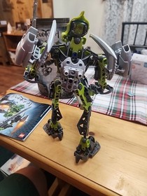 LEGO BIONICLE: Toa Lewa (8686)