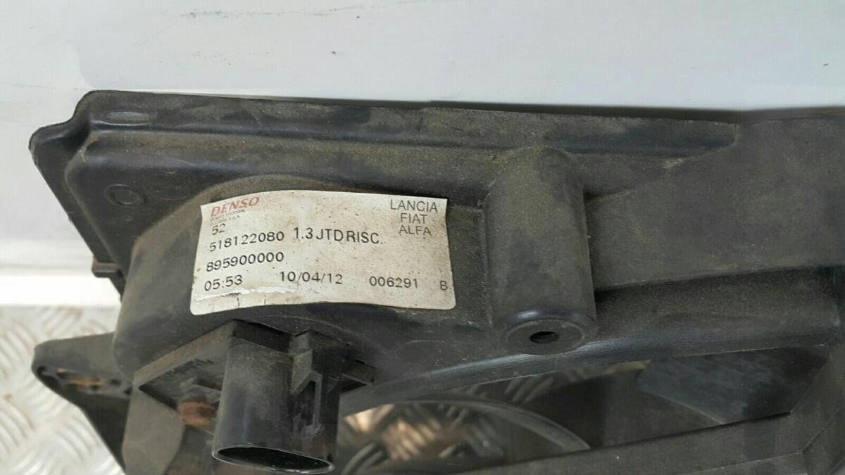 Foto 3 di 6