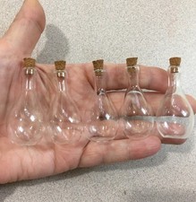 Morezmore M00187x5 5pc Miniature Glass Potion Bottle with Cork 1:6 Scale 50x16mm