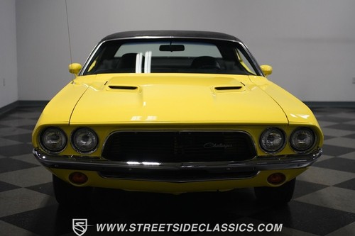 1972 Dodge Challenger Rallye - Picture 6 of 12