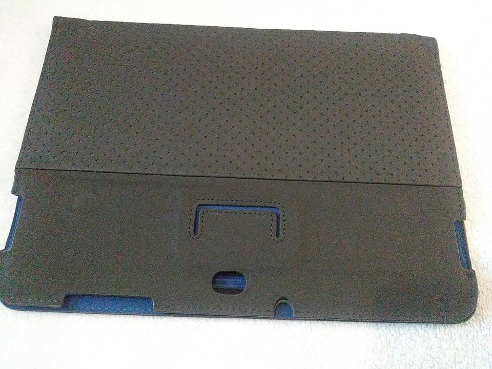 Authentic Belkin Universal Tablets Cover Case For Any 10" Tablet Free Shipping  - Image 2 of 4