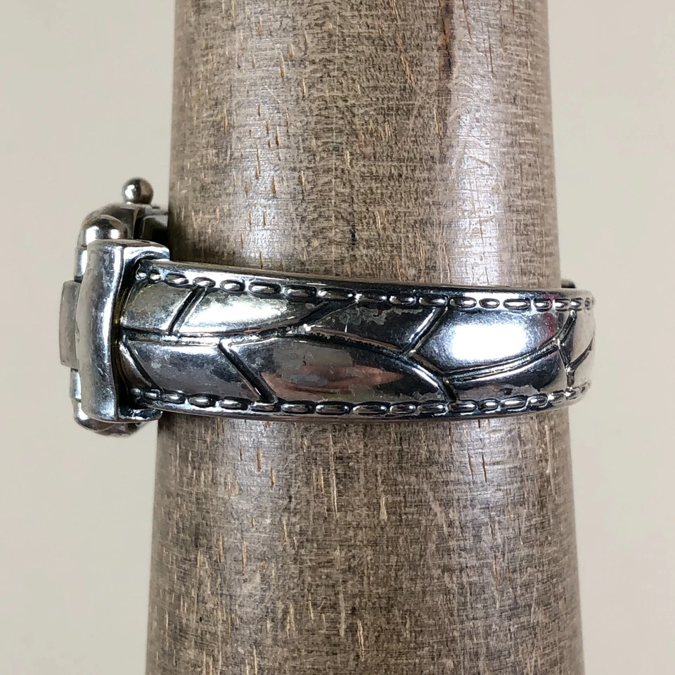 Reloj Chico's Mujer CH-203 Vestido Tono Plateado Brazalete Cuadrado Cuarzo 25mm 6 1/4" Foto 3 de 4