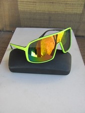 MENS BODY GLOVE SUNGLASSES BG 23 143 COLOR GREEN LENS GRAY. PRE OWNED