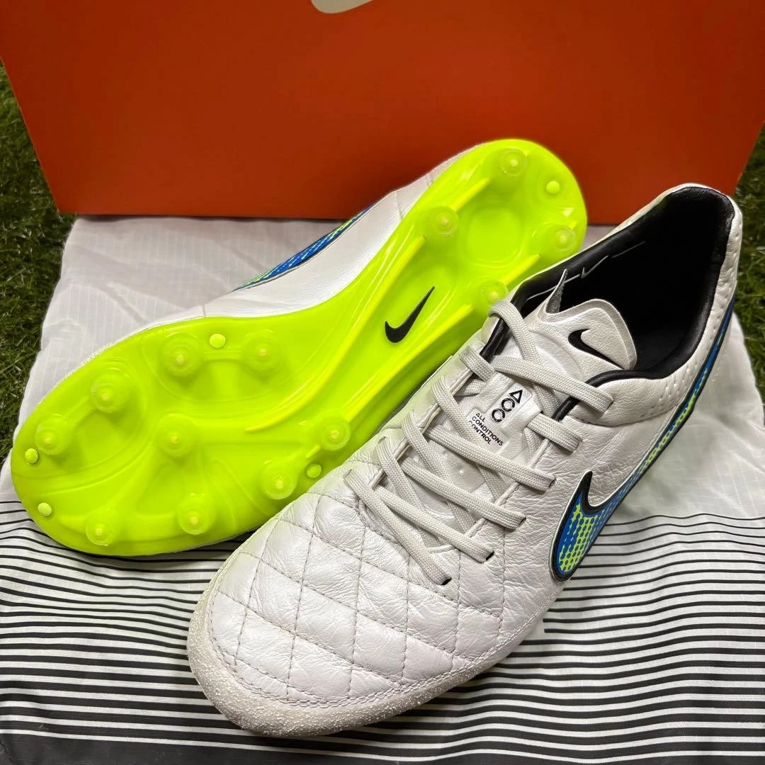 Nike Tiempo Legend V Soccer Shoes for sale | eBay