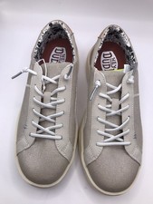 WOMEN'S HEY DUDE PLATINUM KARINA SHIMMER SLIP ON LACE UP SNEAKERS SIZE 8 NWOT