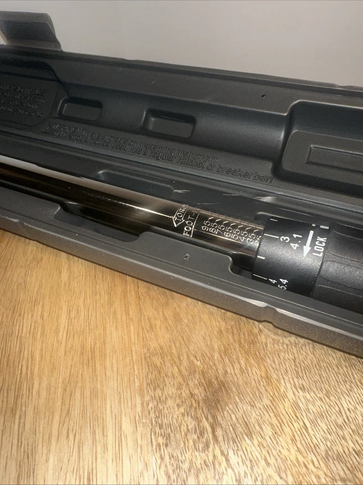 Performance Tool M198 3/8” Drive Click Torque Wrench- Adjusting Locking Collar - Image 4 of 4