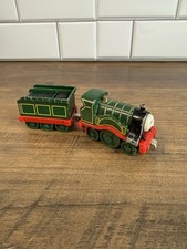 Thomas  Friends Tank Engine 2004 EMILY With Tender Diecast Magnetic